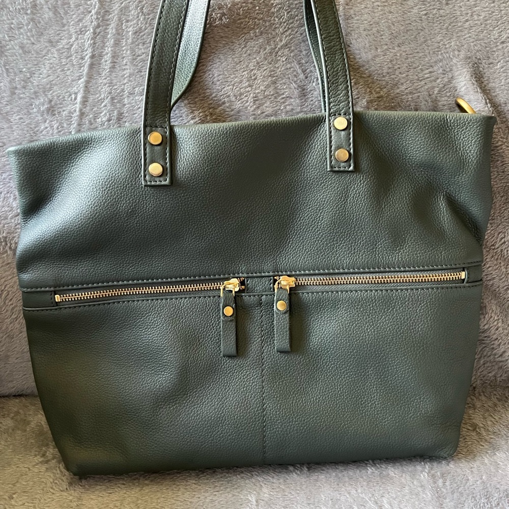 Aspen Leather Shoulder Bag